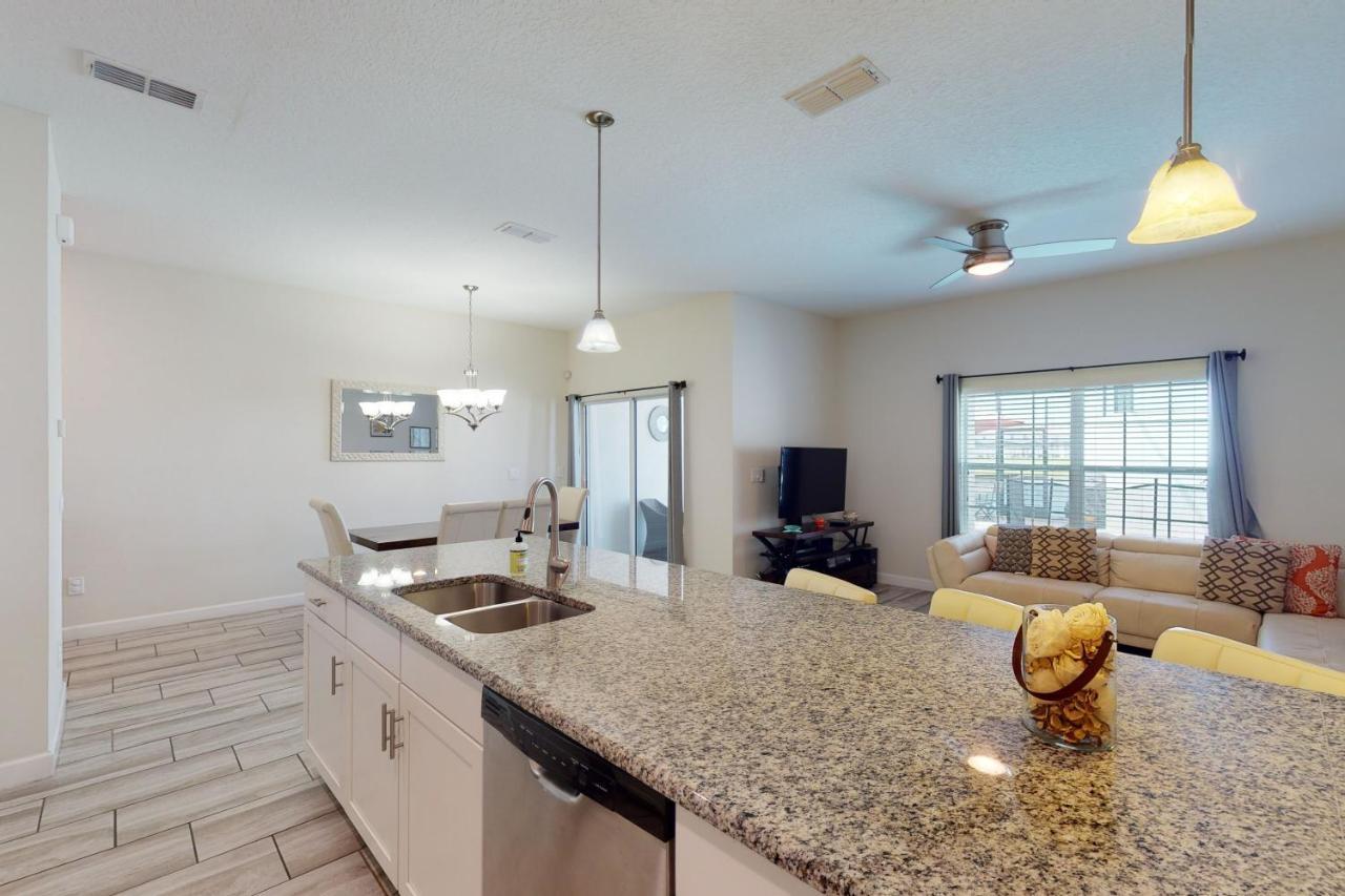 Lake View Townhouse キシミー エクステリア 写真